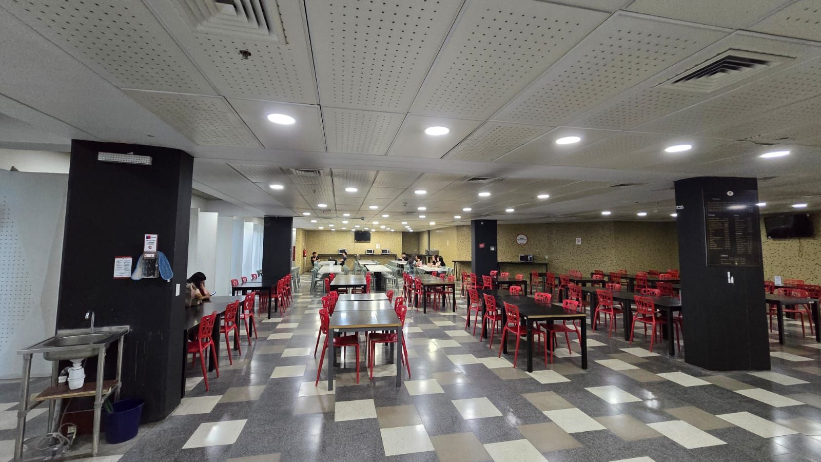 Casino Facultad de Salud y Odontología UDP — estado de obra